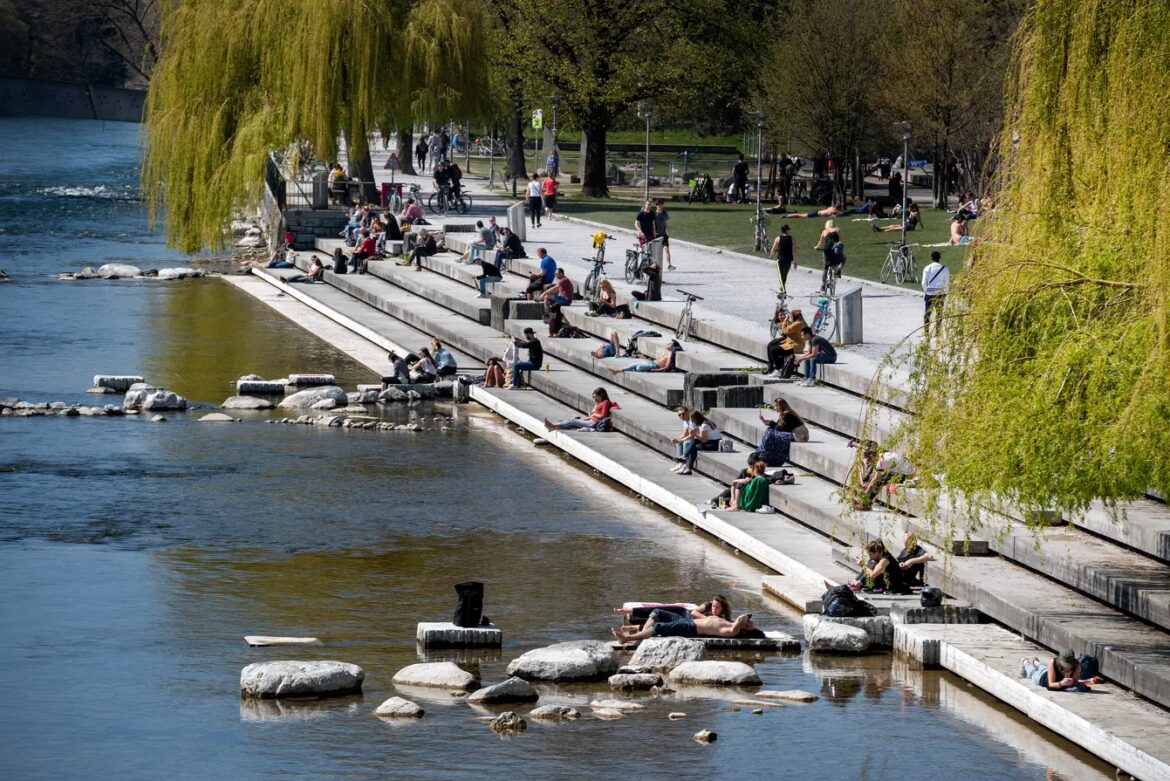 Eventbild Podium Wasser und Biodiversität